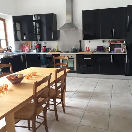 Stylish Large House With Heated Pool In Historic Village Prázdninový dům Bize-Minervois