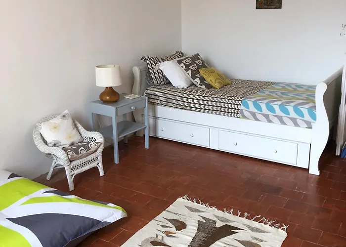 Casa de Férias Stylish Large House With Heated Pool In Historic Village